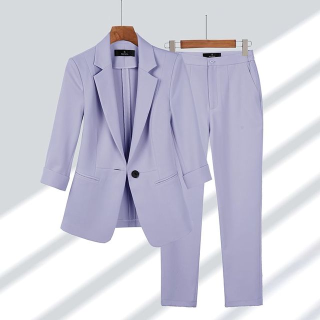 Women’s Blazer and Trousers Set – Tailored Fit for Timeless Elegance