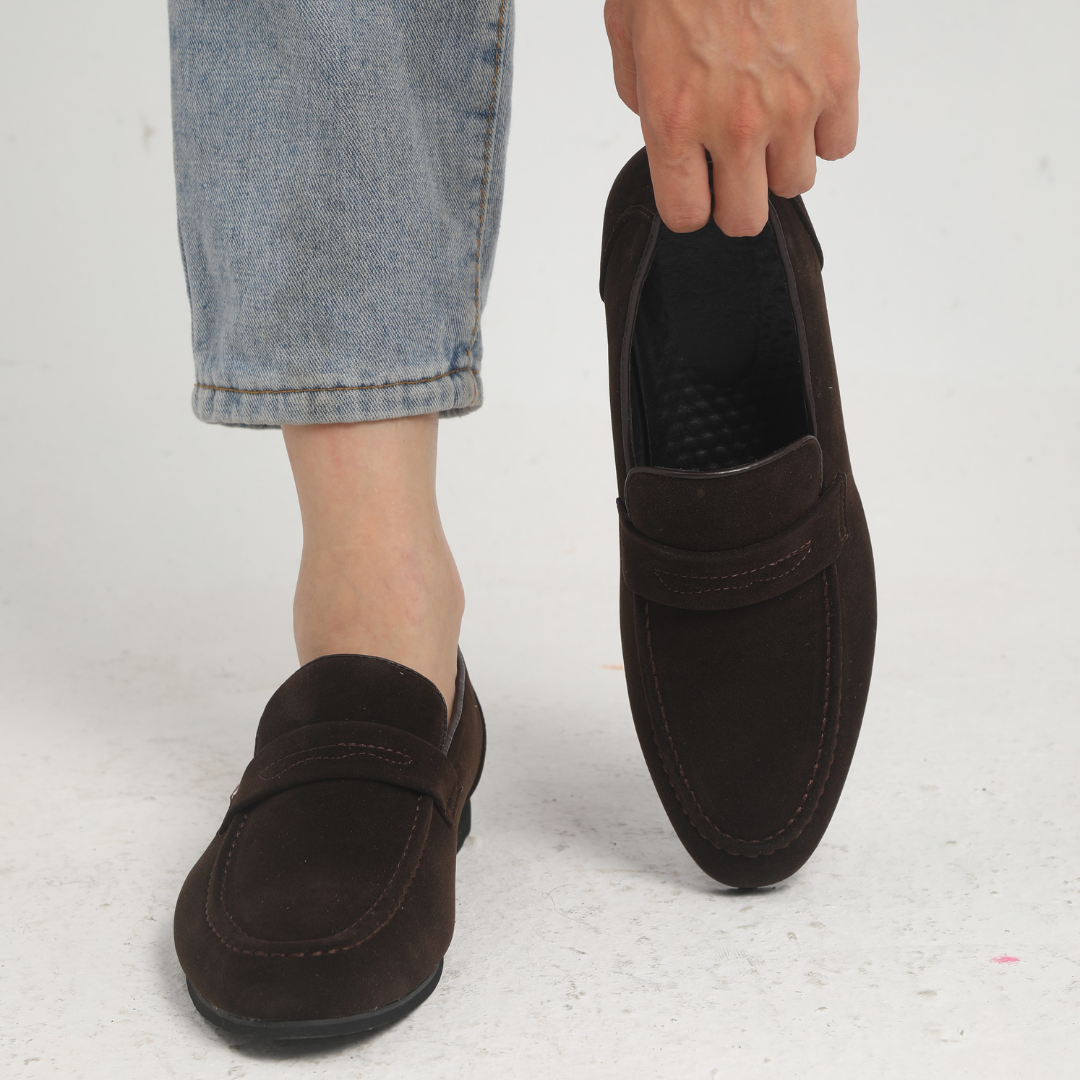 Men’s Penny Loafers – Timeless Silhouette with Everyday Versatility