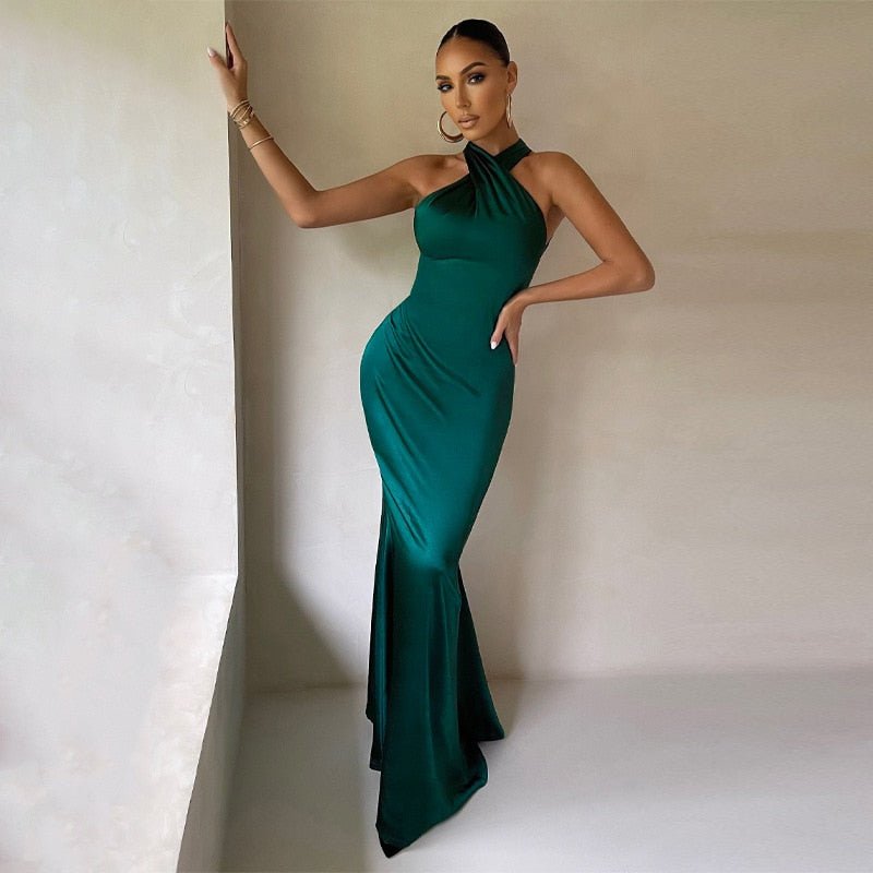 Halter Neck Maxi Dress – Elegant Backless Mermaid Fit for Evening & Events