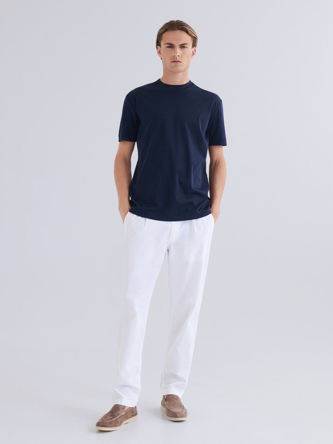 Men’s Navy Blue Premium T-Shirt – Timeless Short Sleeve Essential
