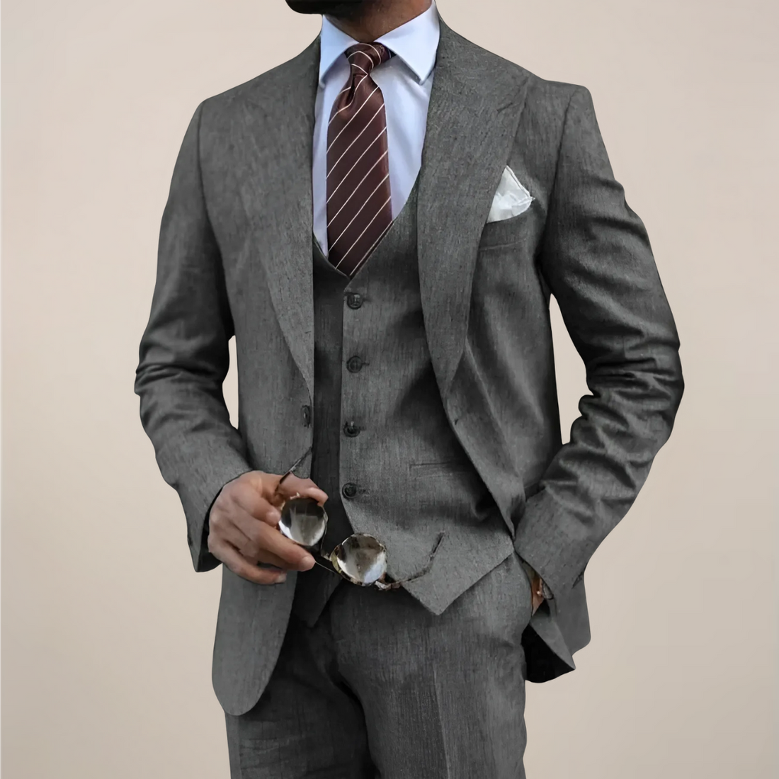 Men’s Tailored Three-Piece Suit with Single-Breasted Blazer – Formal and Business