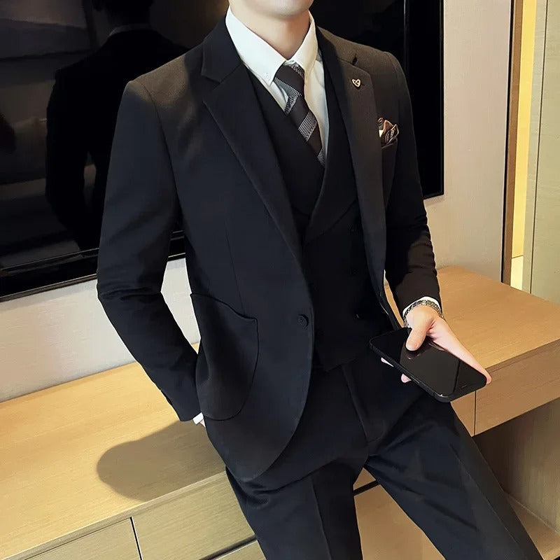 Slim Fit Three Piece Men's Suit - Lightweight